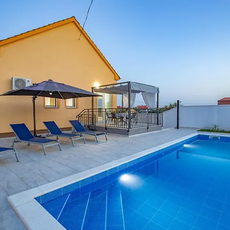 Villa Family And Friends Private Heated Pool With Jacuzzi Zadar Exterior foto