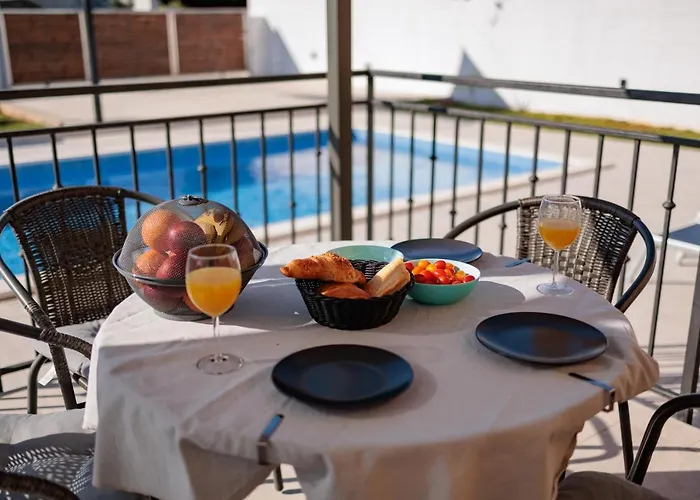 Villa Family And Friends Private Heated Pool With Jacuzzi
